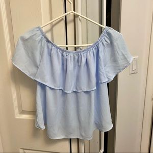 ⭐️Forever 21 off shoulder top